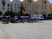  Blick zu den Wanderern auf dem Kurplatz 